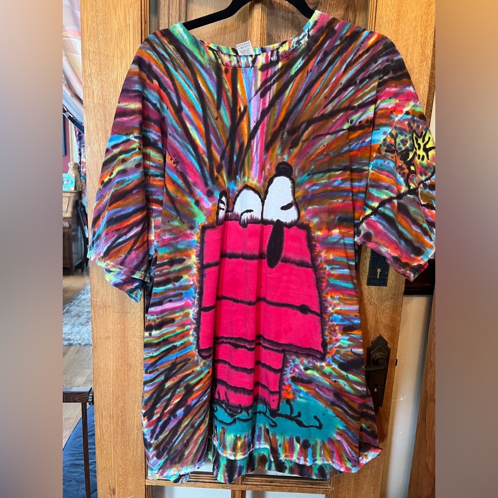 Custom Tie Dye shirt - Snoopy and Woodstock